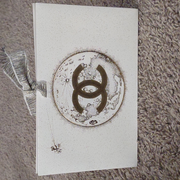 Authentic Chanel Gift Bag - Picture 3 of 9